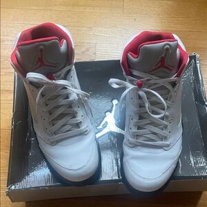 Jordan 5 Athletic Shoes White and Red mens size 13